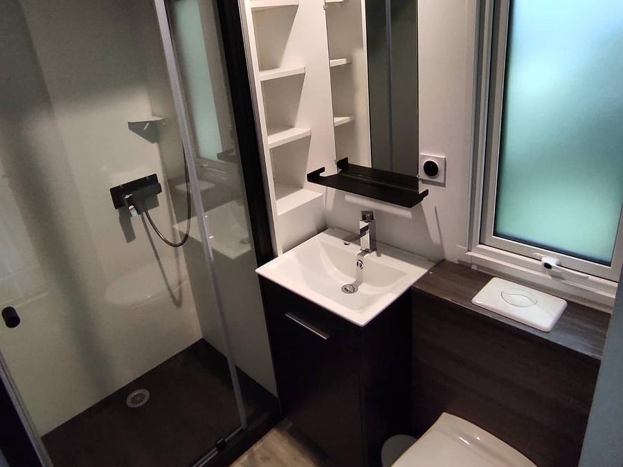 Mobilhome 3 personnes - Hôtelier 1 pièce (lit 160 + banquette) DIM/DIM 4