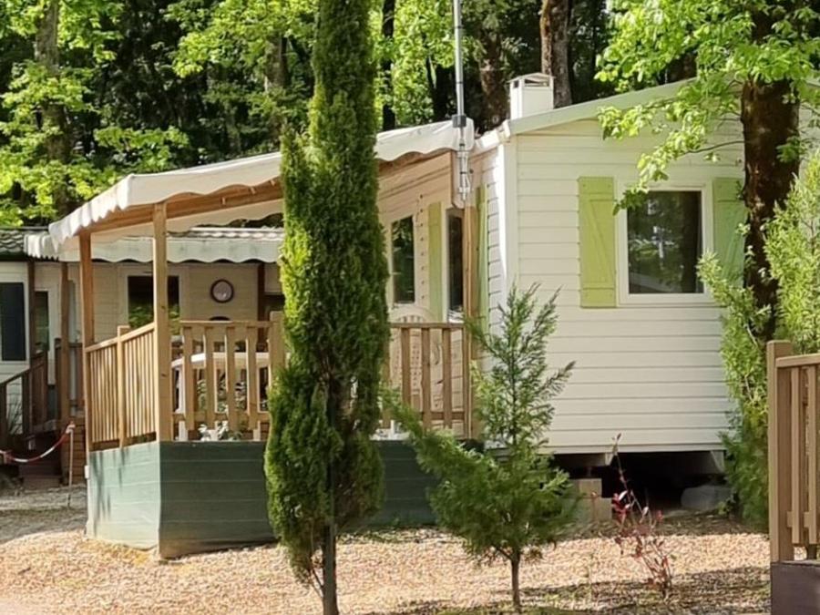 Mobilhome 2 personnes - Mobil-home Standard 18 - 24m² - 1 chambre - terrasse couverte + TV* 2 pers 0