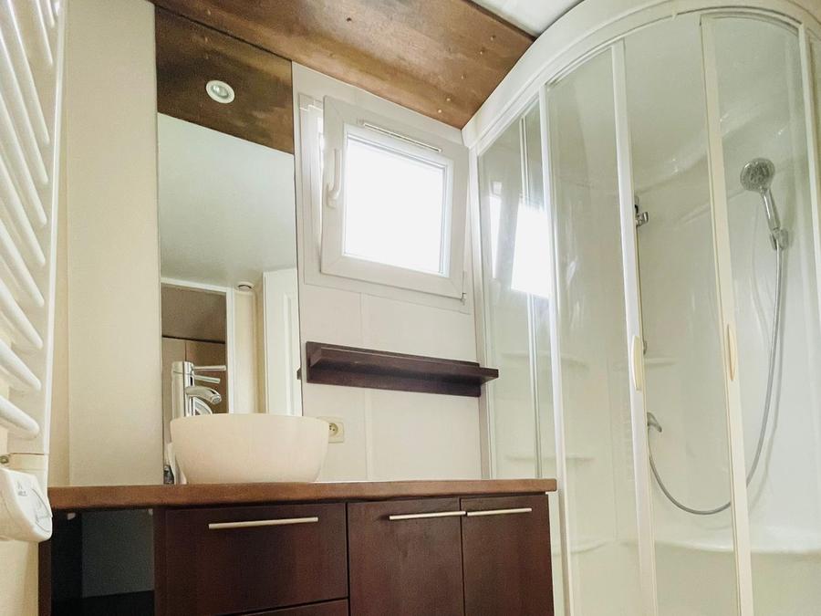 Mobilhome 6 personnes - Mobilhome Confort 22-28m² - 2 chambres - terrasse couverte + TV* 4/6 pers 5