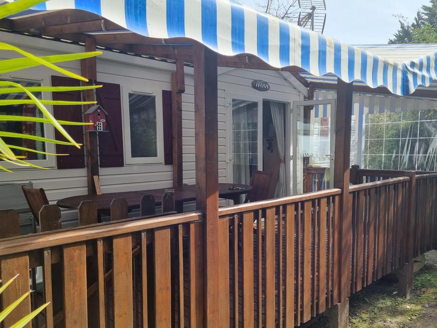 Mobilhome 8 personnes - Mobilhome Confort 24-34m² - 3 chambres - terrasse couverte + TV 6/8 pers 2