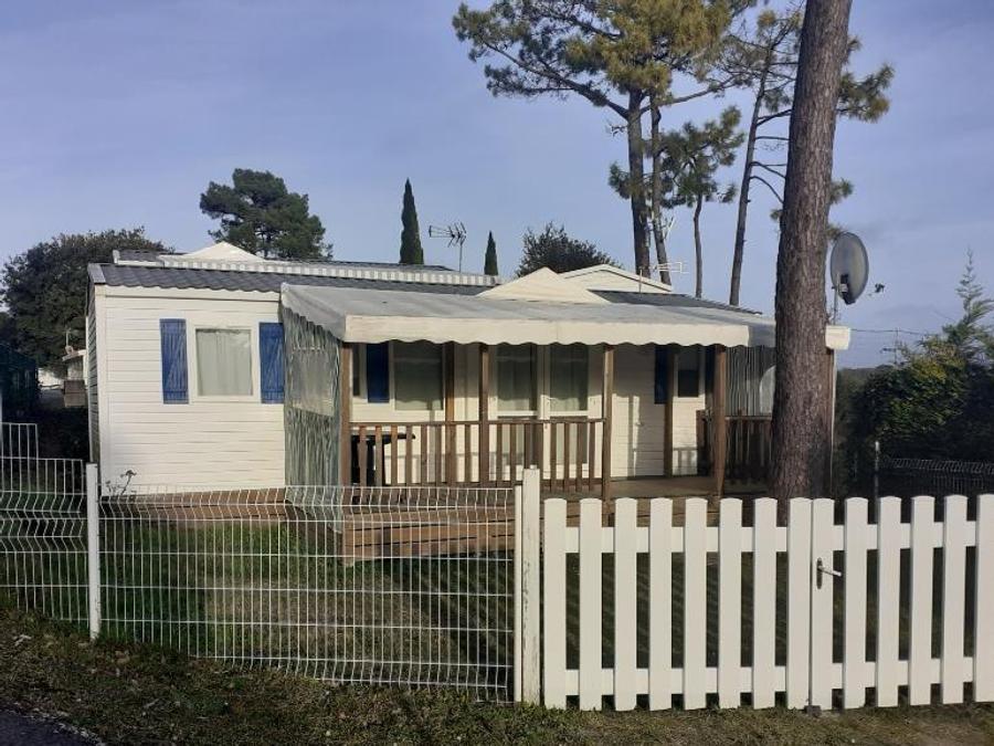 Mobilhome 8 personnes - Mobilhome Confort 24-34m² - 3 chambres - terrasse couverte + TV 6/8 pers 3