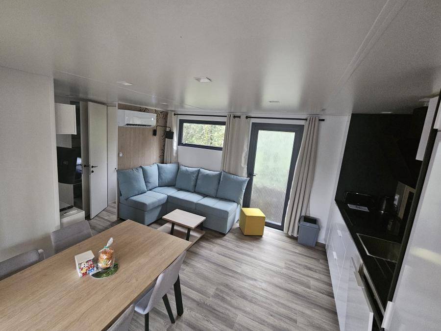 Mobilhome 8 personnes - Mobilhome Premium 30-40m² - 3 chambres + TV + Terrasse couverte & draps jetables fournis* 6/8 pers 15