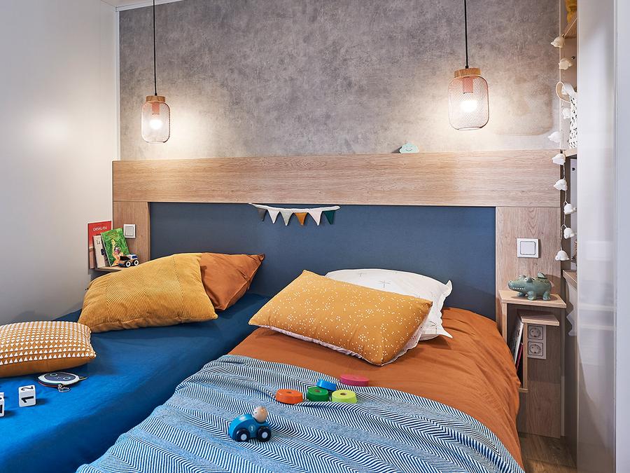 Mobilhome 6 personnes - Mobilhome Premium 22-28m² - 2 chambres + TV + Terrasse couverte & draps jetables fournis* 4/6 pers 6