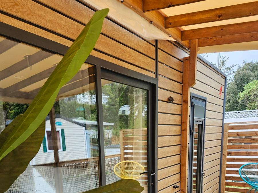 Mobilhome 8 personnes - Mobilhome Premium 30-40m² - 3 chambres + TV + Terrasse couverte & draps jetables fournis 6/8 pers 8