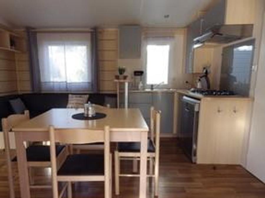 Mobilhome 8 personnes - Mobilhome Premium 30-40m² - 3 chambres + TV + Terrasse couverte & draps jetables fournis 6/8 pers 6