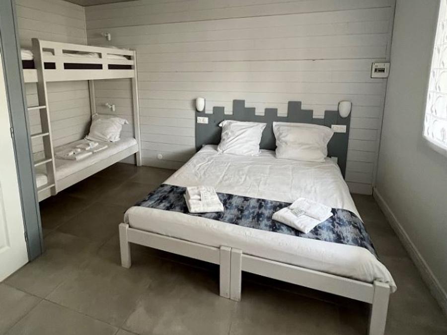 Chambre 4 personnes - CHAMBRE FAMILLE 4 personnes 0