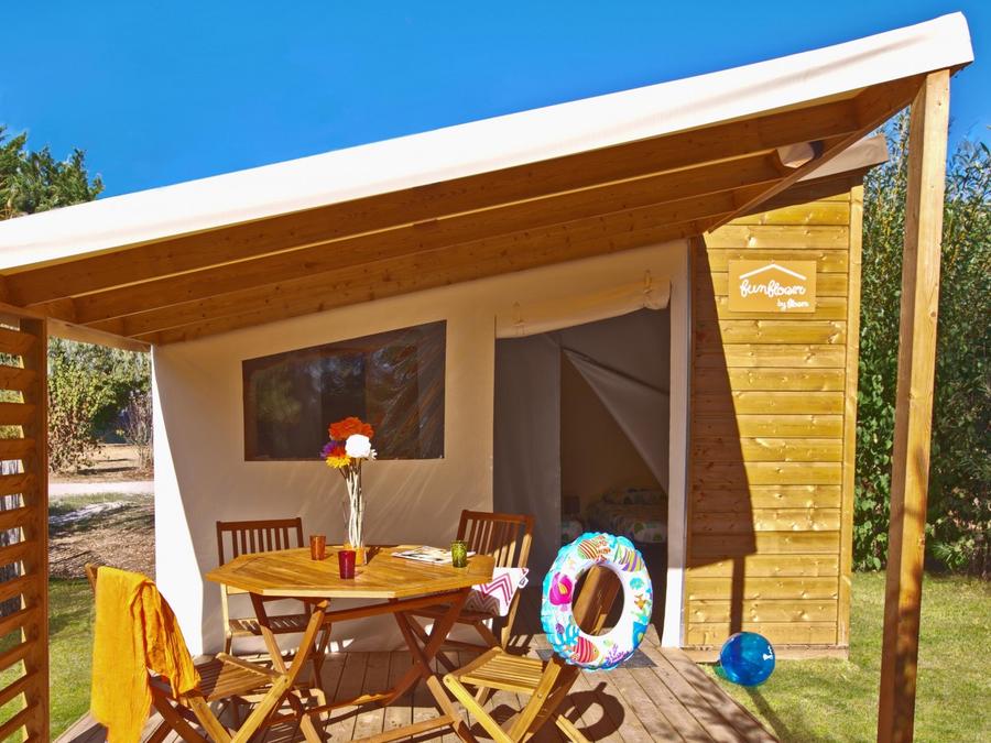 Bungalow toilé 4 personnes - FUNFLOWER - sans sanitaires 24 m² 1