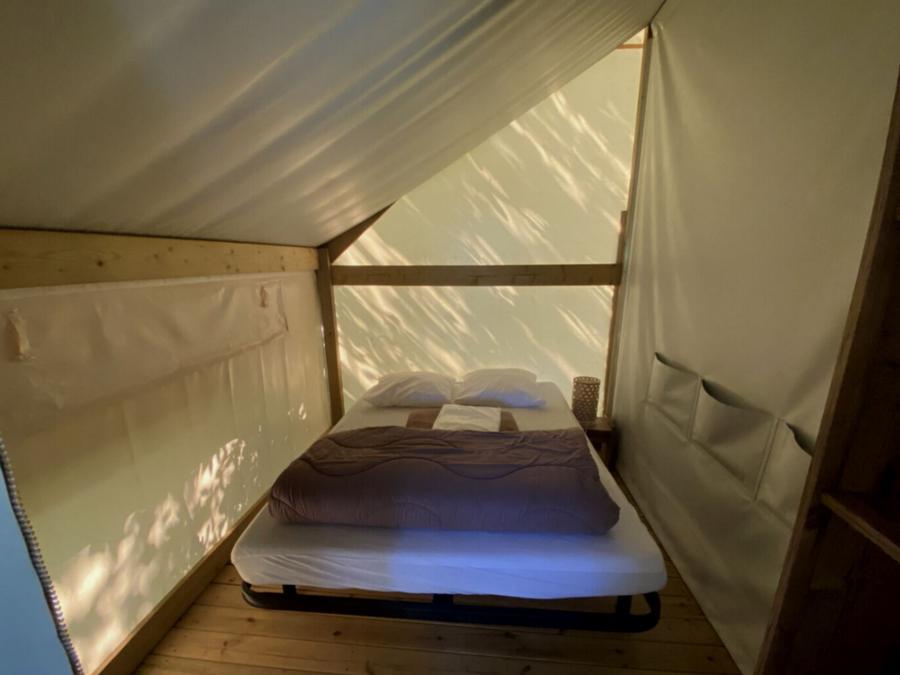 Tente en toile et en bois 4 personnes - Lodge tente - sans sanitaire 5