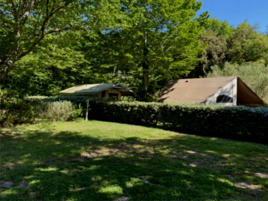 Tente en toile et en bois 4 personnes - Lodge tente - sans sanitaire 1