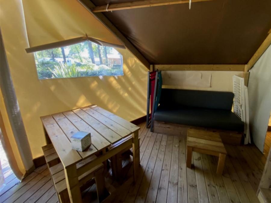 Tente en toile et en bois 4 personnes - Lodge tente - sans sanitaire 3