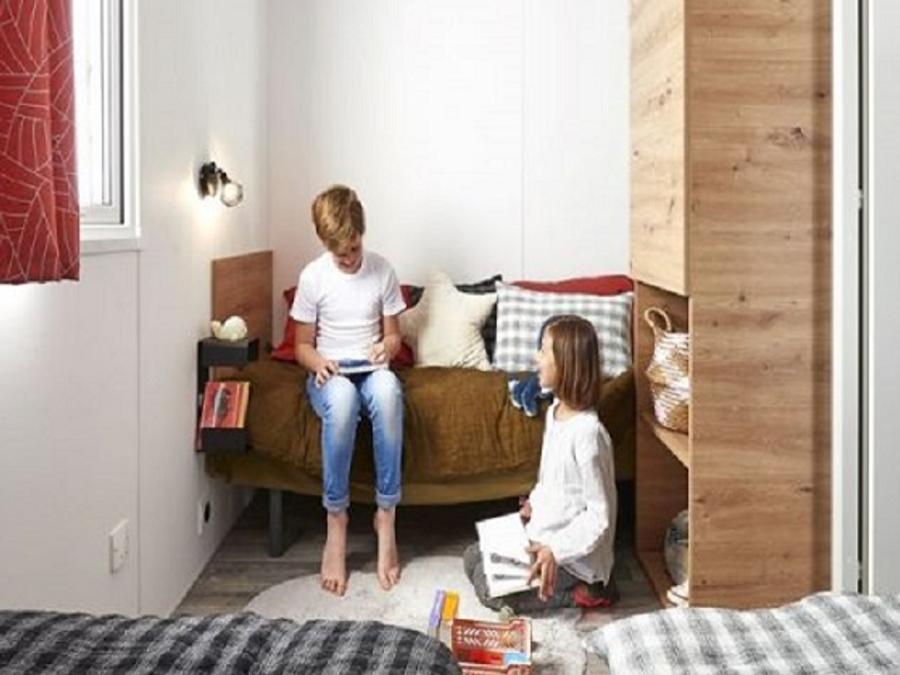 Mobilhome 5 personnes - NOUVEAUTE 2023 : VENEZIA + CLIM, LAVE-VAISSELLE. 200M LA PARCELLE 4