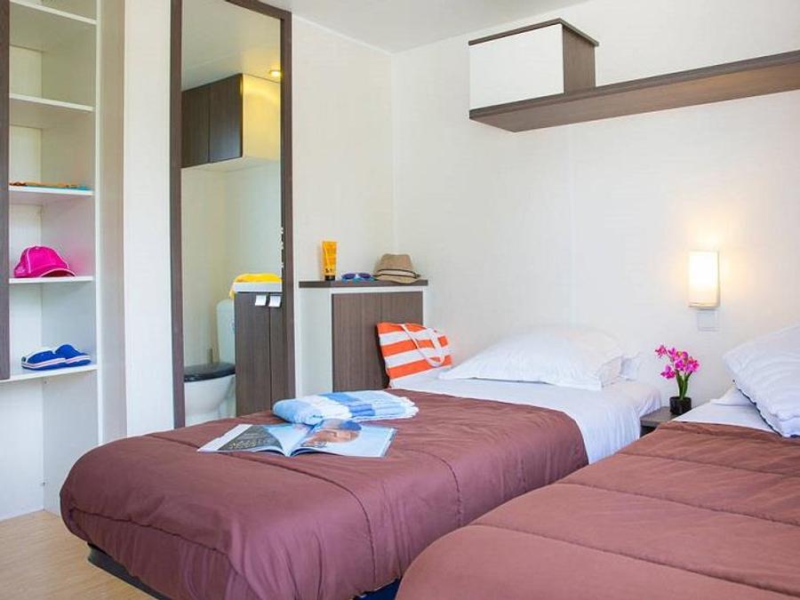 Mobilhome 4 personnes - PATIO ANNEE 2012, 2 CH + 2 SDB 6