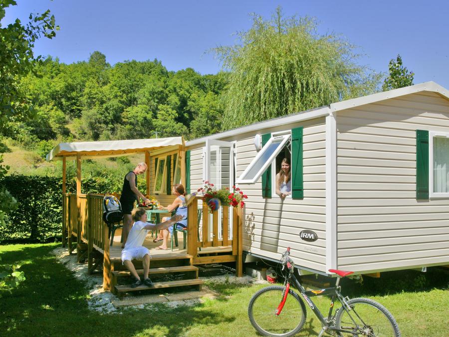 Mobilhome 6 personnes - 32m² / 3 chambres : Un grand format pour une grande famille. 0
