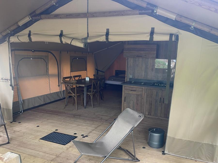 Tente en toile et en bois 5 personnes - Tente Kenya avec SDB 6