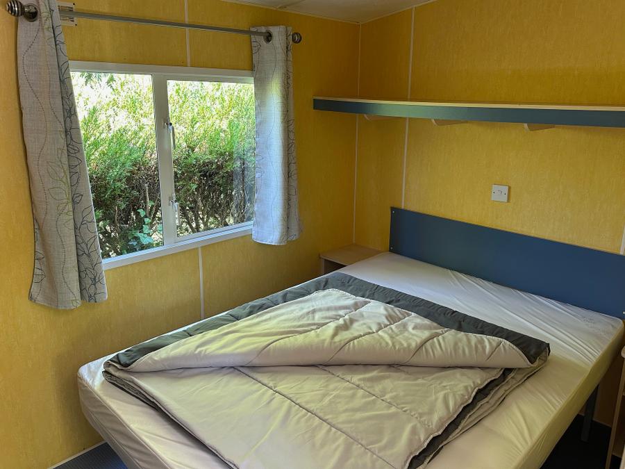 Mobilhome 5 personnes - Mobil-Home BLUE-BIRD : 2 Chambres - 2 ads + 3 enfts - Grand Réfrigérateur - Terrasse 2/5 pers 8