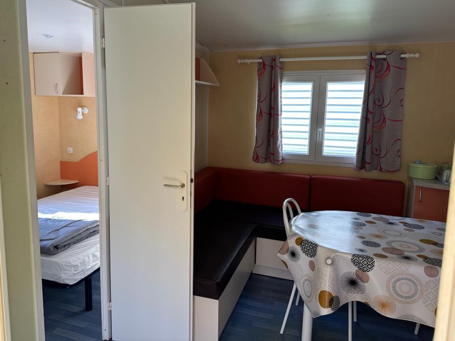Mobilhome 5 personnes - Mobil-Home LOUISIANE : 2 Chambres - Terrasse Couverte - 4 ads + 1enft - Grand réfrigérateur 4/5 pers 3