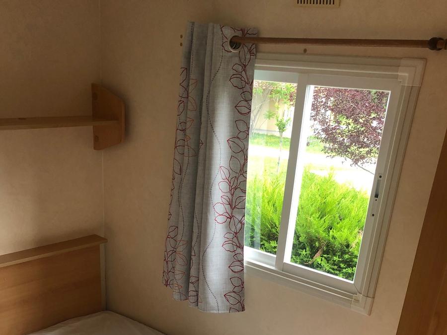 Mobilhome 4 personnes - Mobil-Home SUNROLLER : 2 Chambres - Terrasse Couverte - 4 pers 4
