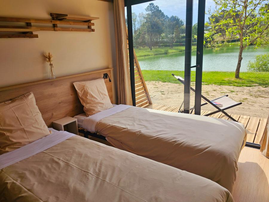 Chalet 4 personnes - Chalet premium 2 chambres 2 salles de bains face a l'etang 1/4 pers 39