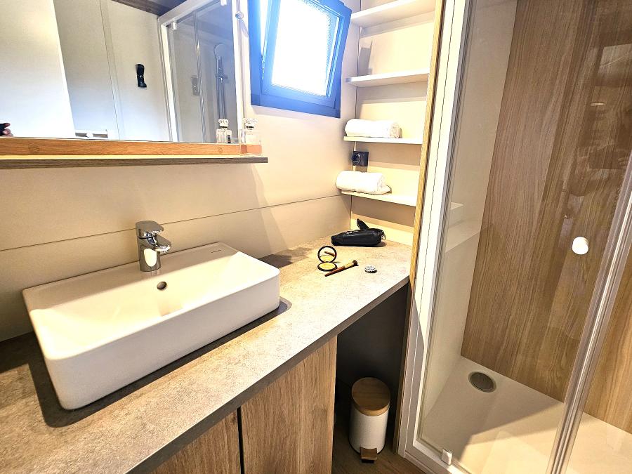 Chalet 5 personnes - Chalet Premium double exposition face à l'étang 1/5 pers 18