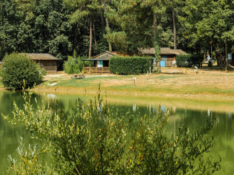 Chalet 4 personnes - Chalet devant l'étang 1/4 pers. 1/4 pers 3