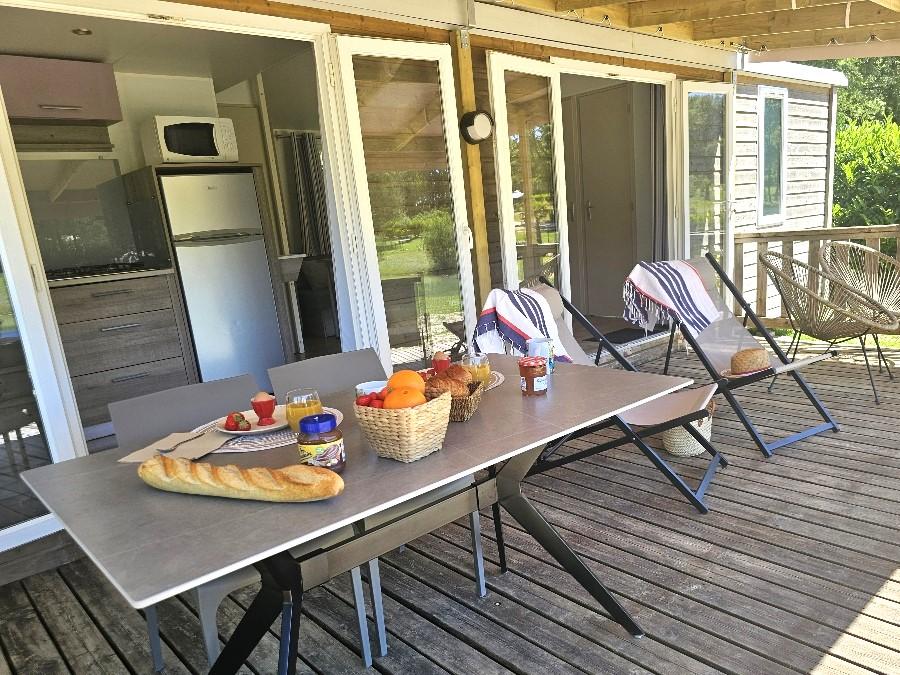 Mobilhome 4 personnes - Mobil home Premium face à l' étang 1/4 pers 25