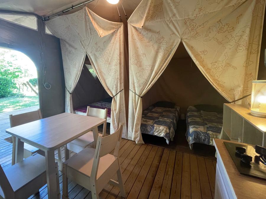 Insolite 4 personnes - LODGE Canada (sans sanitaires) 4 personnes 4