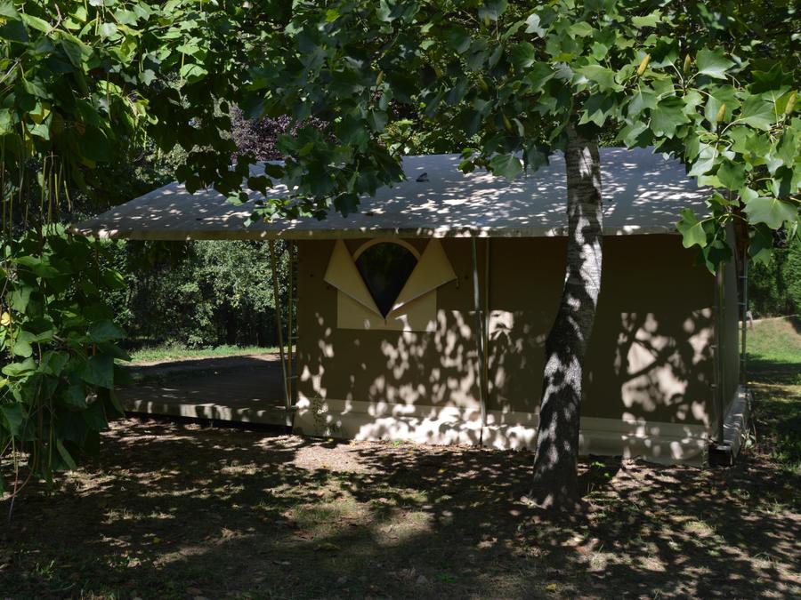 Tente en toile et en bois 4 personnes - LODGE VIVARAIS bord de rivière (sans sanitaires) 7