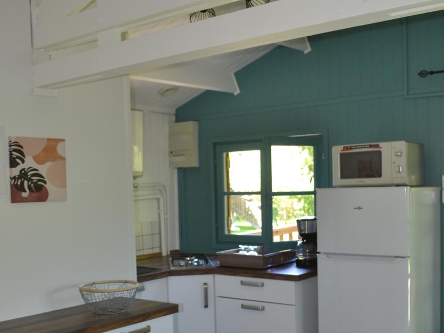 Hébergement 4 personnes - Chalet sur pilotis - 2 chambres - Bord de rivière 3