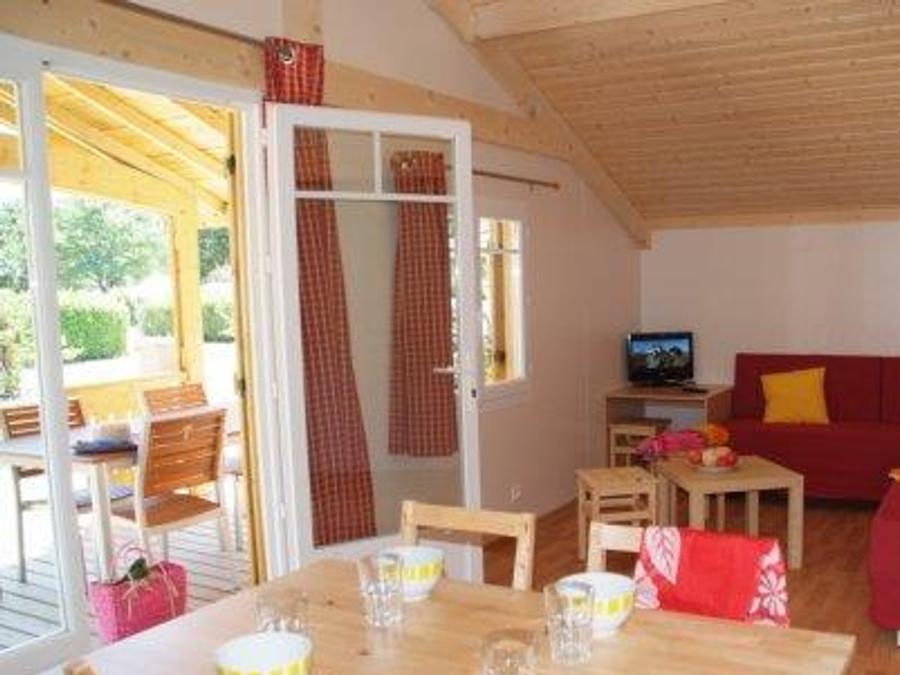 Chalet 5 personnes - Chalet Premium 35m² 2 chambres + terrasse couverte + climatisation + TV + LV 5 pers 12