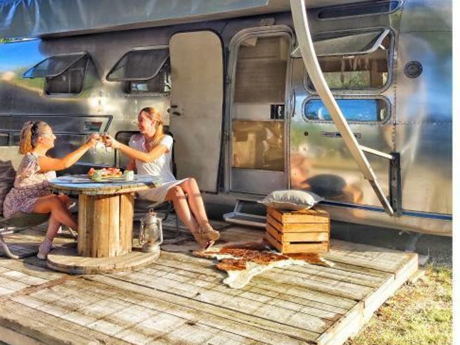 Caravane 2 personnes - Caravane américaine Airstream avec Spa Privé sur terrasse couverte 2 pers 8