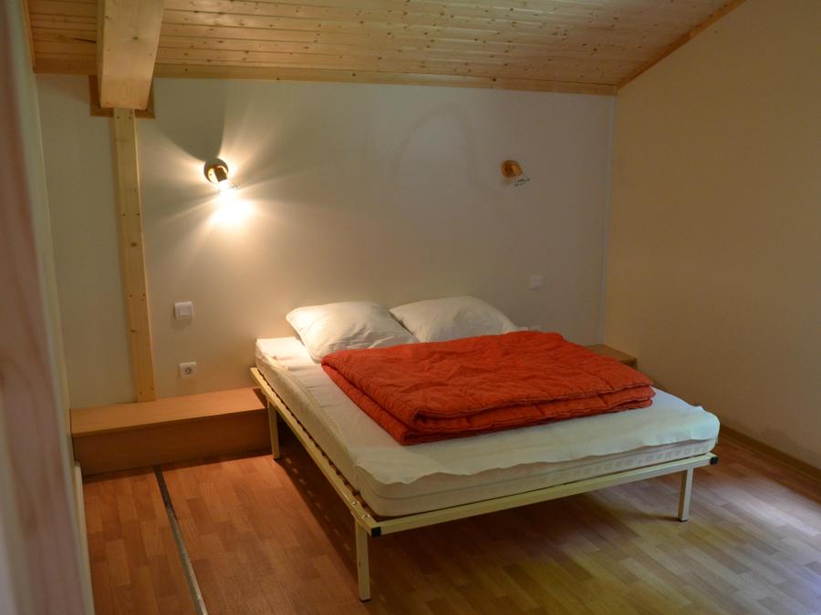 Chalet 4 personnes - Chalet PMR Confort 35m² 2 chambres + terrasse couverte + TV + clim 4 pers 3