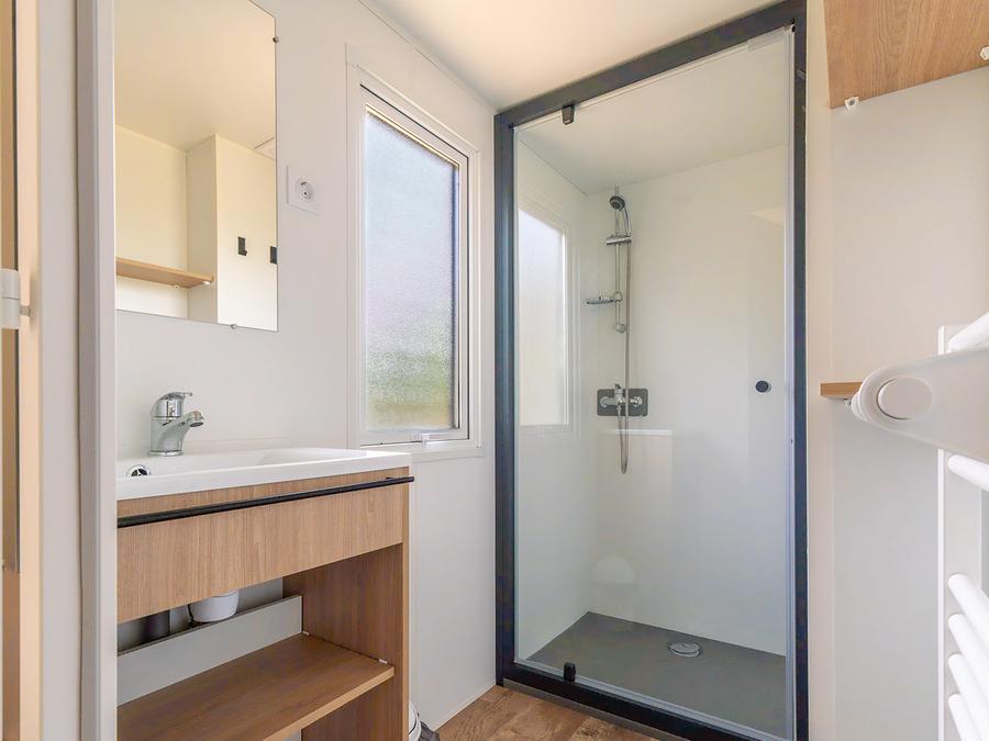 Mobilhome 6 personnes - COTTAGE Premium SPA privé 35m² 3 ch + TV + Lave-vaisselle + climatisation + plancha + terrasse XL 8
