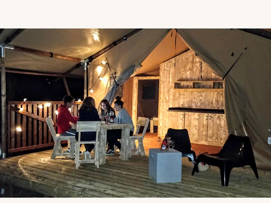 Tente en toile et en bois 4 personnes - LODGE LUXE BORD DE RIVIERE 5