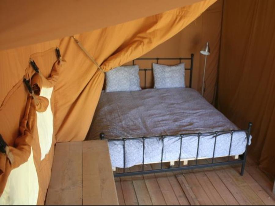 Tente en toile et en bois 6 personnes - Tente Lodge Safari 35 m² - 2 chambres - 10 m² terrasse couverte 3