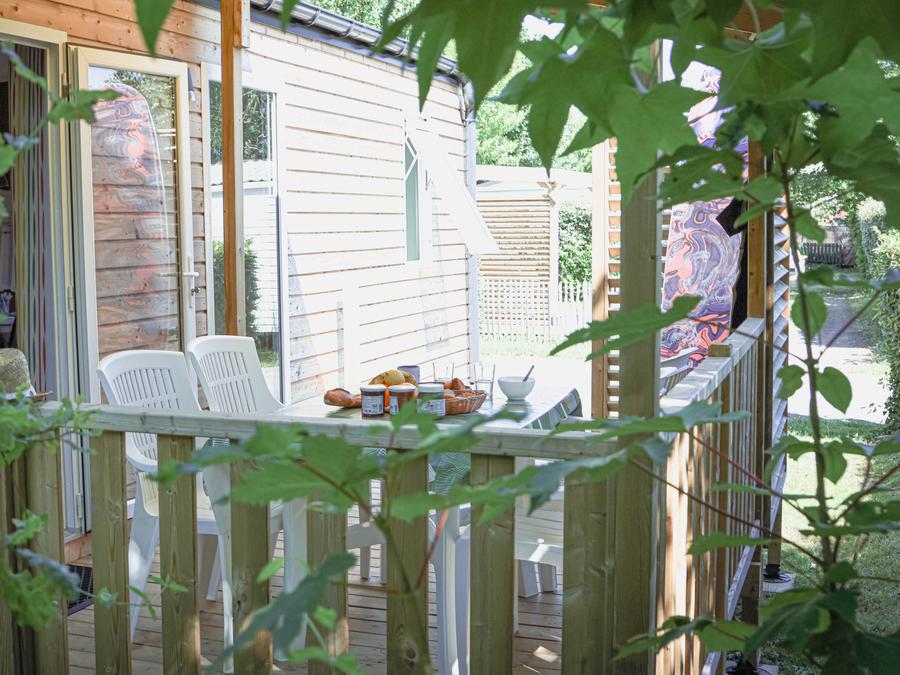 Mobilhome 4 personnes - Cottage Confort 28m² (2 chambres) + terrasse couverte + TV + Draps 2