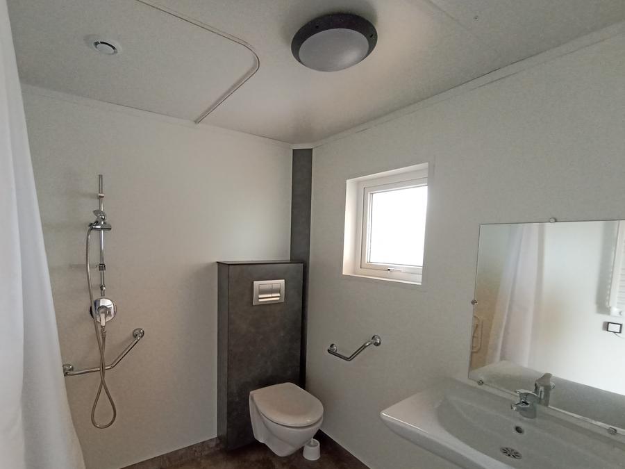 Mobilhome 5 personnes - C- Mobil-home Hélios - PMR - 2 chambres - 32m² avec terrasse semi-couverte 4