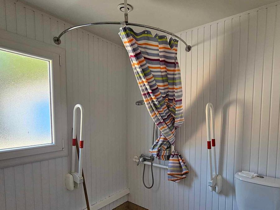 Mobilhome 6 personnes - PMR de 3 chambres 1 salle d'eau 6