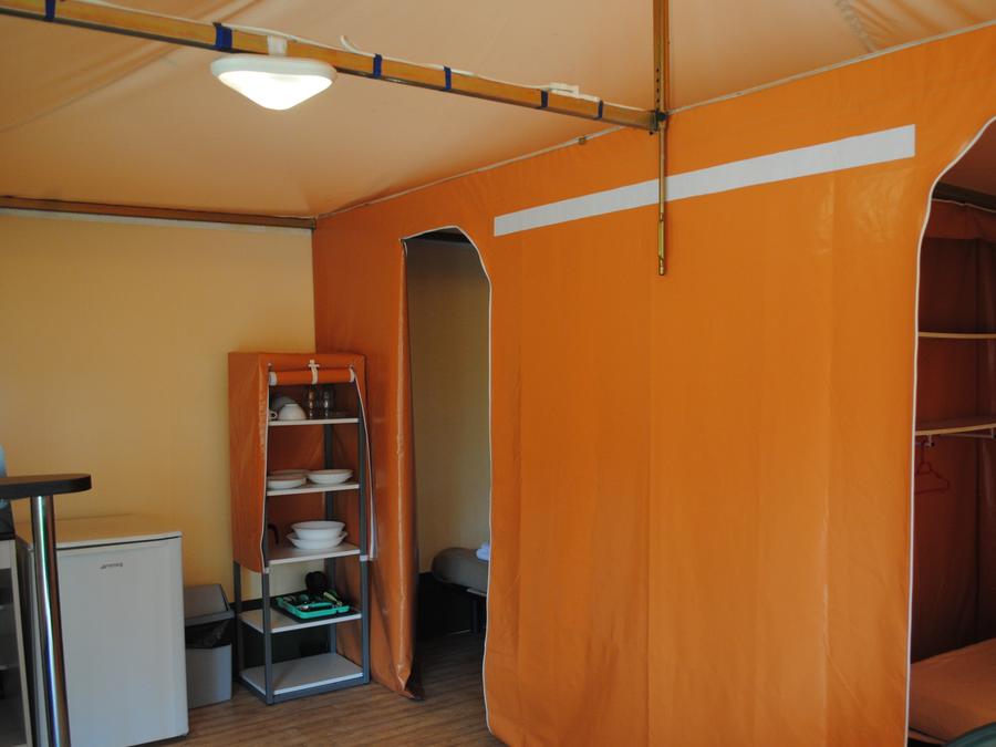 Tente 4 personnes - KIWI sans sanitaires 2