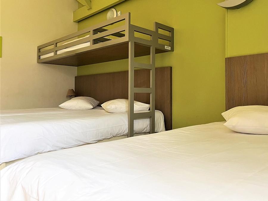 Chambre 4 personnes - Chambre quadruple 0