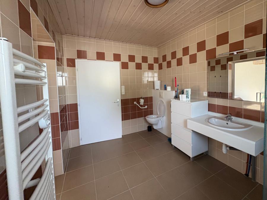 Gîte 8 personnes - Gite Chez Solange, 4 chambres avec Spa. 100m² avec jardin privatif. Accessible PMR 3