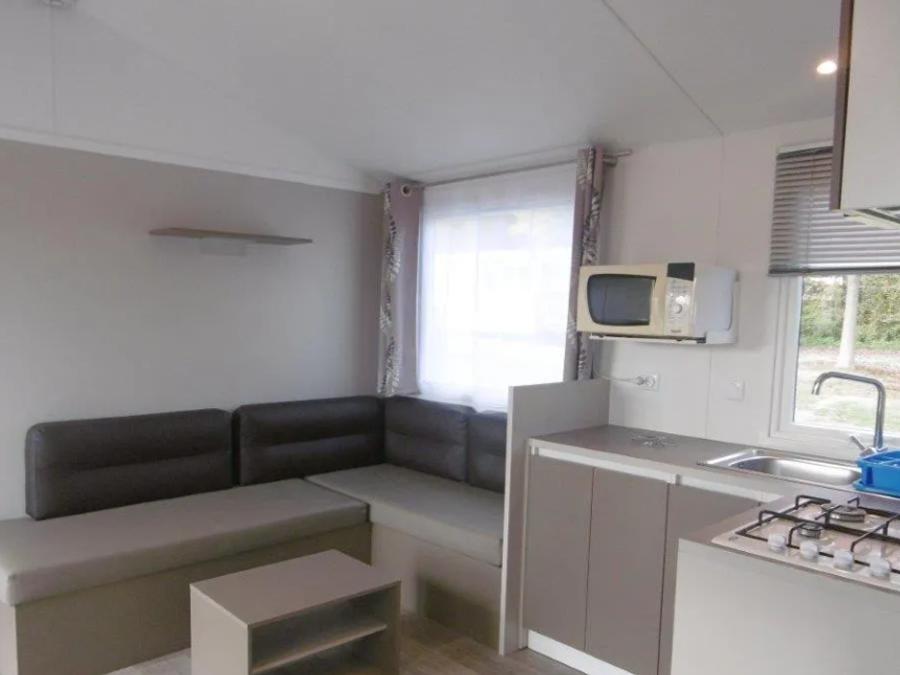 Mobilhome 6 personnes - Confort 35m² - 3 chambres + terrasse semi-couverte + TV 3