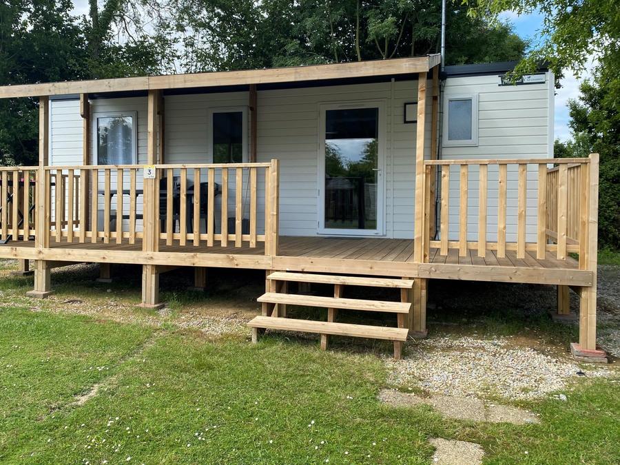 Mobilhome 6 personnes - Confort 35m² - 3 chambres + terrasse semi-couverte + TV 8