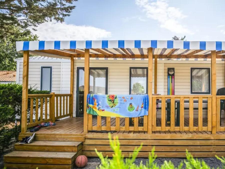 Mobilhome 6 personnes - 3 Pièces 4/6 Personnes + TV 0