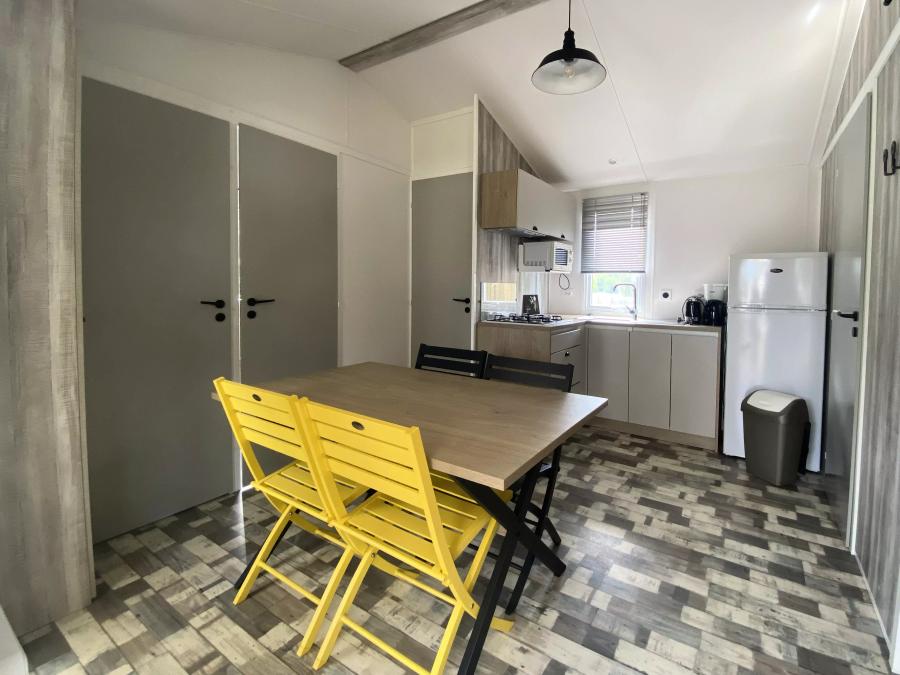 Mobilhome 6 personnes - 3 Pièces 4/6 Personnes + TV 3