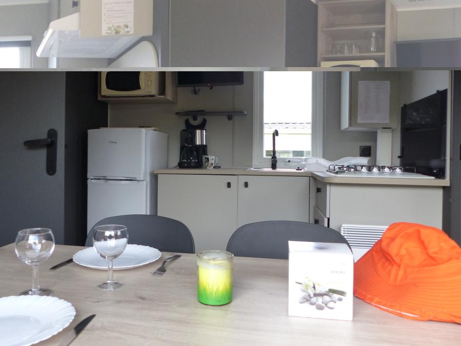 Mobilhome 6 personnes - 2 chambres + terrasse au sol 6