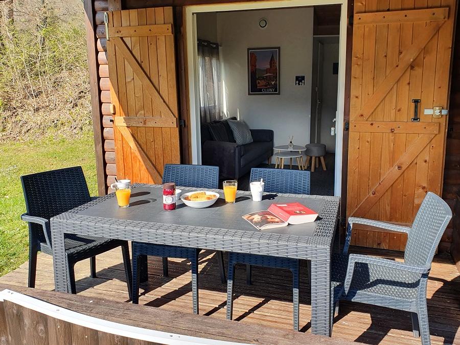 Chalet 4 personnes - Chalet Tradition Standard 28m² - 2 chambres - terrasse couverte 2