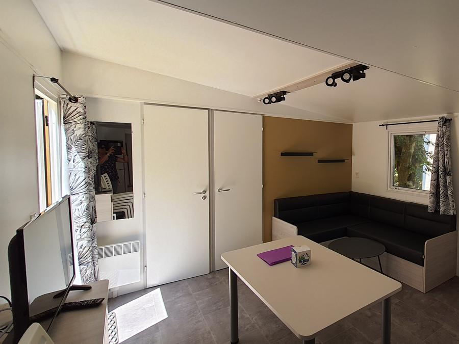 Mobilhome 4 personnes - Premium 33m² - 2 chambres - terrasse couverte 1