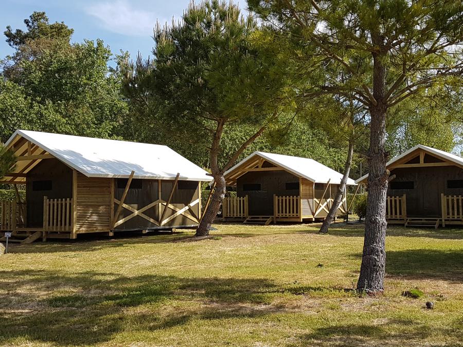 Tente en toile et en bois 4 personnes - Lodge Cambodgia 2 chambres 1/4 pers 0