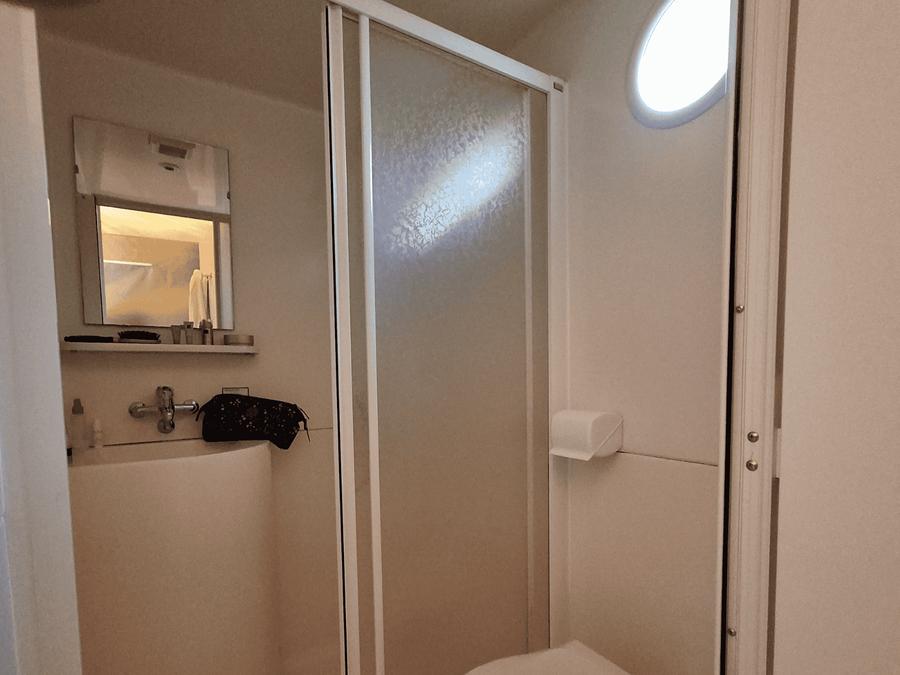 Bungalow toilé 5 personnes - Tente Canada Premium (eau, wc lavabo, pas de douche) 10