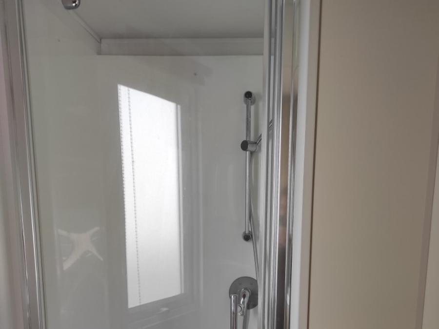 Mobilhome 4 personnes - LOCATION MOBILHOME TI 26m² avec terrasse semi-couverte (2 chambres) 4 pers. CONFORT 4 pers 12